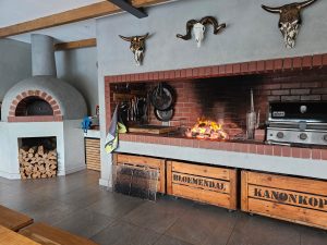 Entertainment Areas | ItalOven